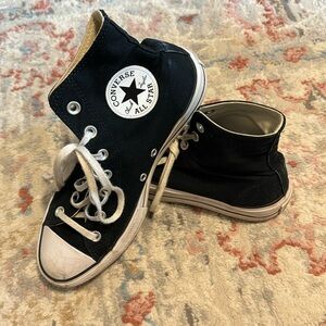 black platform converse
